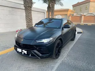 Lamborghini Urus 2021