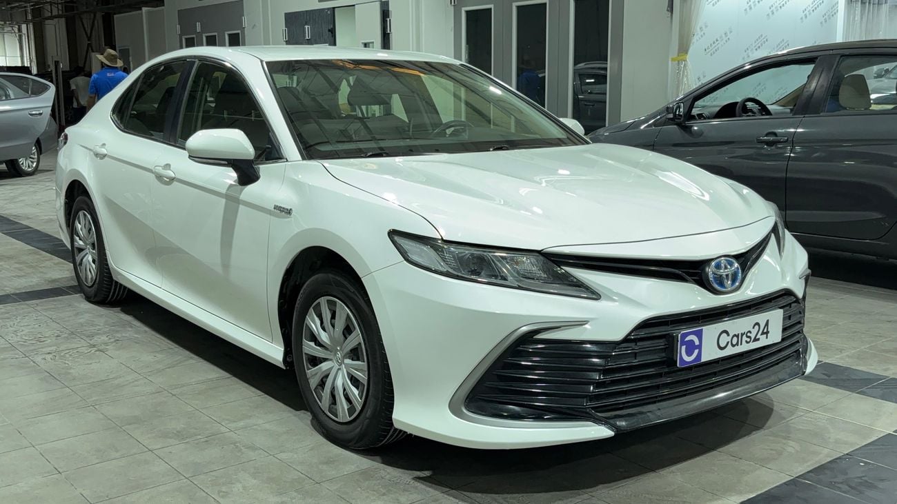 Toyota Camry 2024 — DubiCars