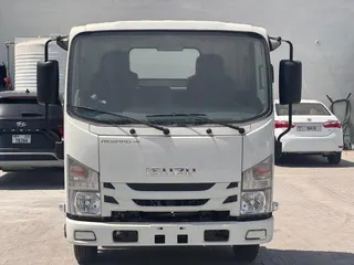 Isuzu Forward 2024