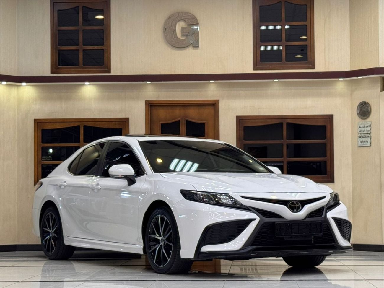 Toyota Camry 2023 — DubiCars