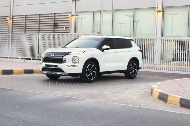 Mitsubishi Outlander 2024