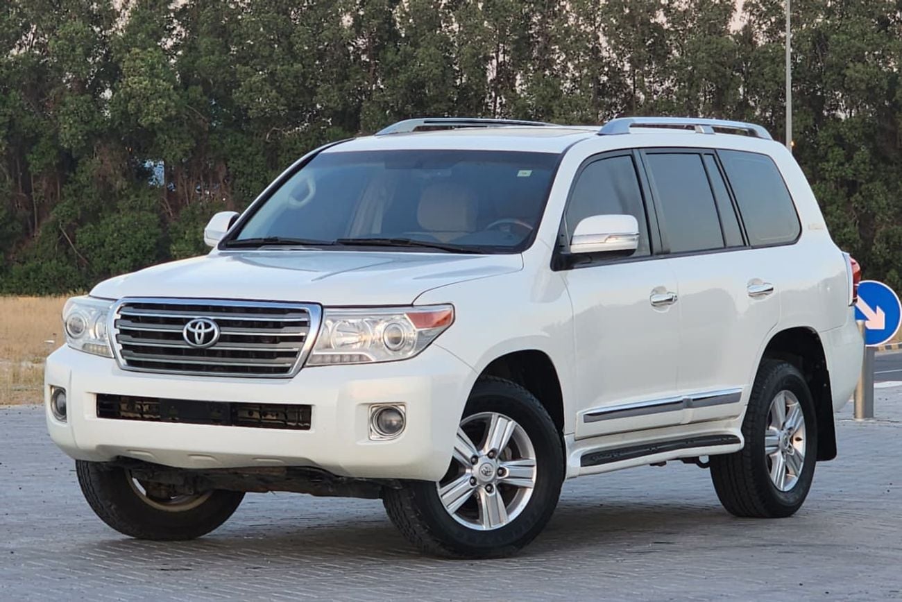 Toyota Land Cruiser GX 2015 — DubiCars