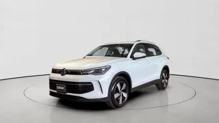 Volkswagen Tiguan 2025 — DubiCars