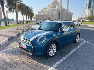 ميني Cooper 2022