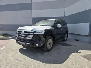 تويوتا لاند كروزر VXR 2026