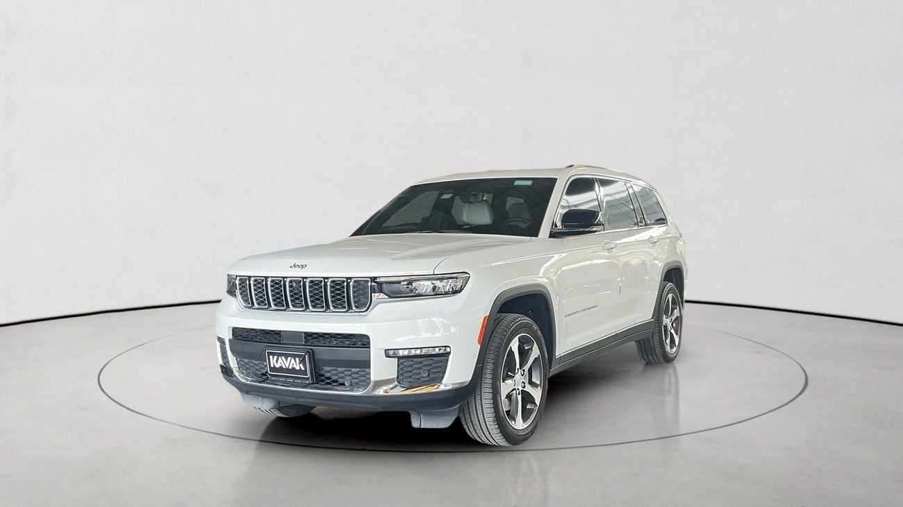 Jeep Grand Cherokee 2023 — DubiCars