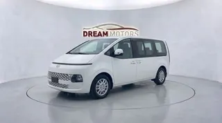 هيونداي ستاريا 2025