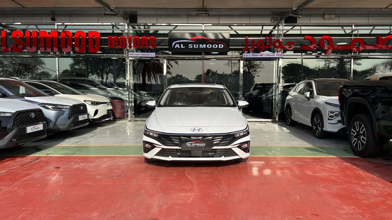 Hyundai Elantra 2025 — DubiCars