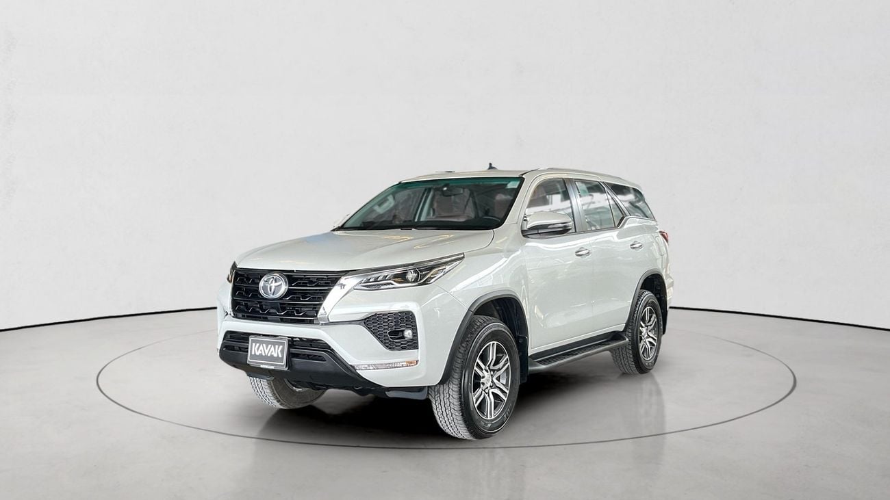 Toyota Fortuner 2025 — DubiCars