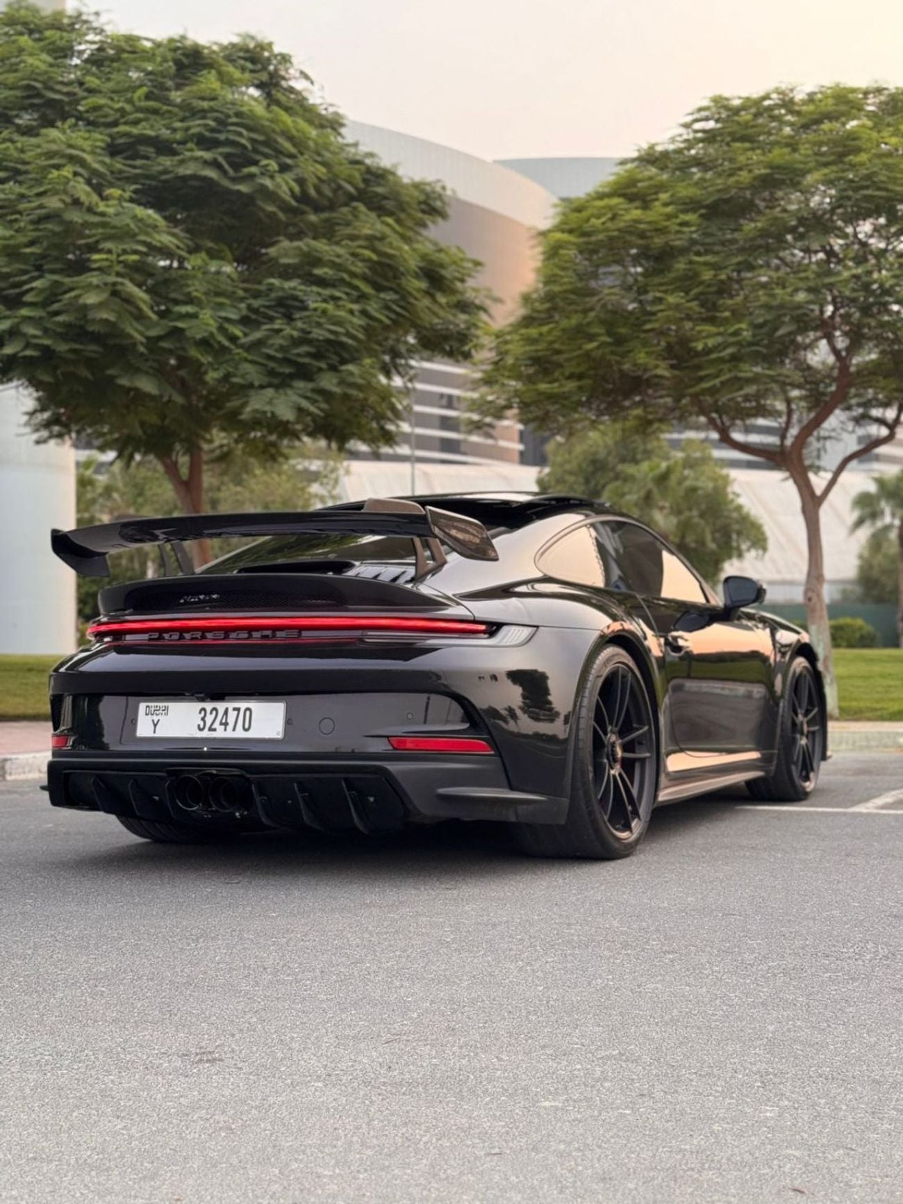 Porsche 911 2022 — DubiCars