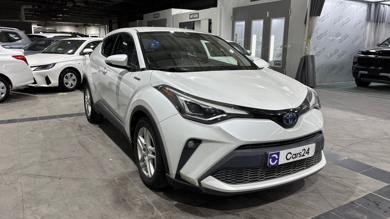 Toyota C-HR VX 2023 — DubiCars
