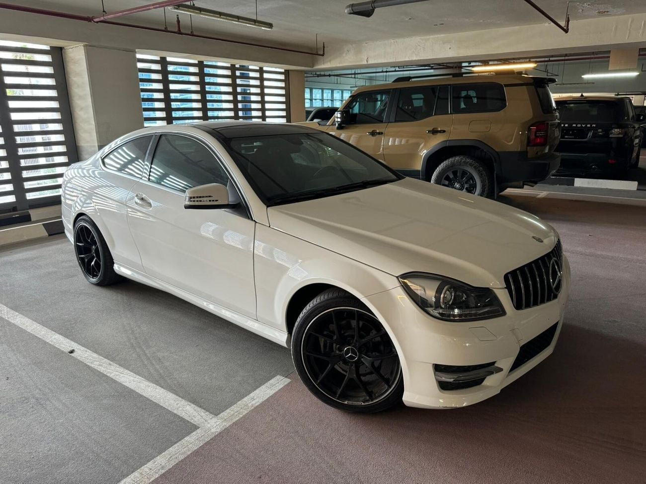 Mercedes-Benz C Class 2015 — DubiCars