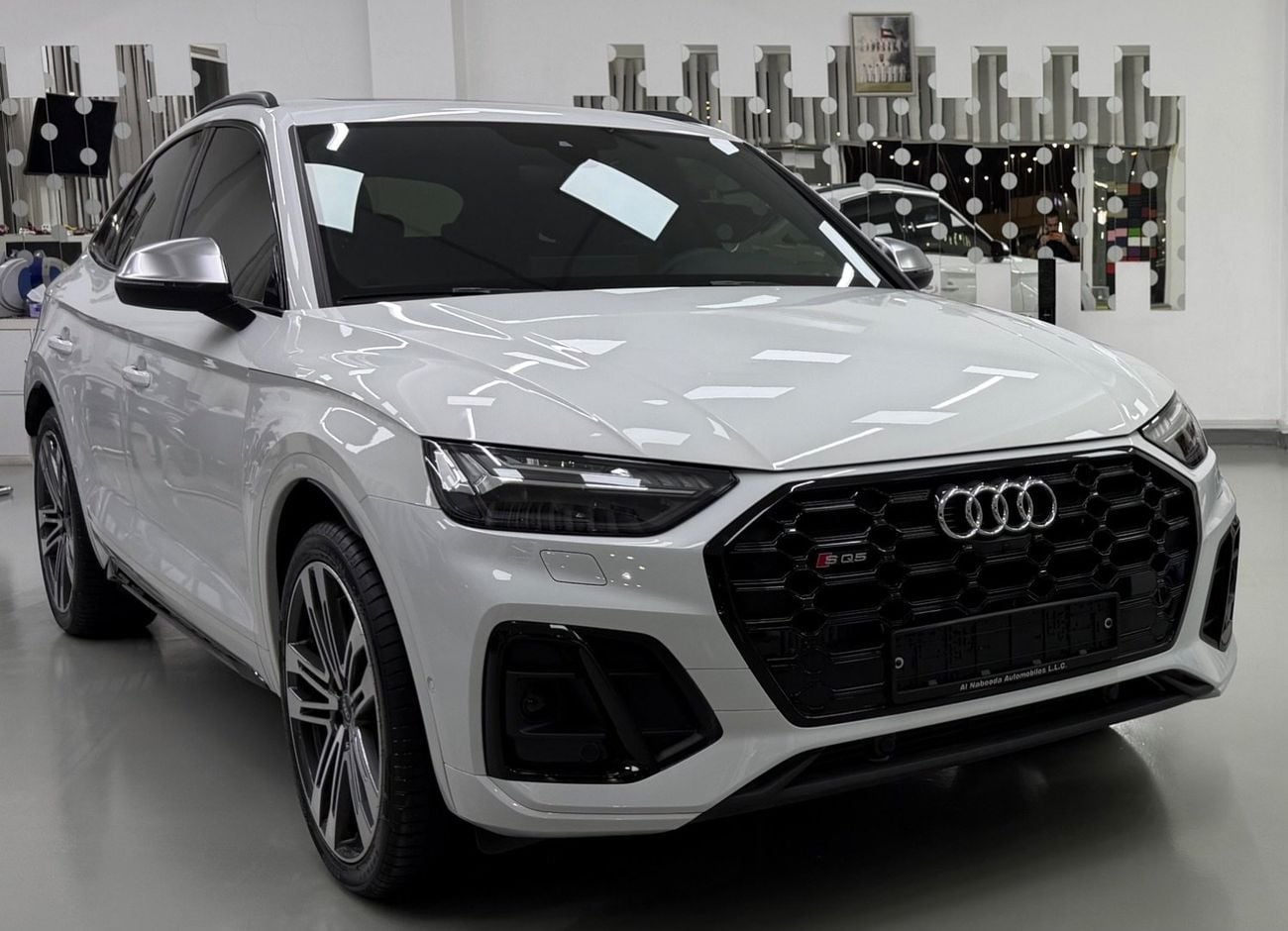 Audi SQ5 2023 — DubiCars