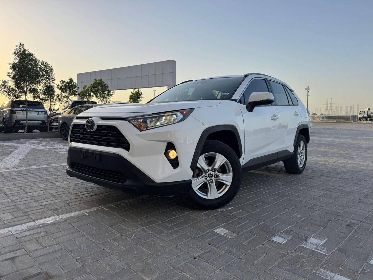 Toyota RAV4 2019 — DubiCars