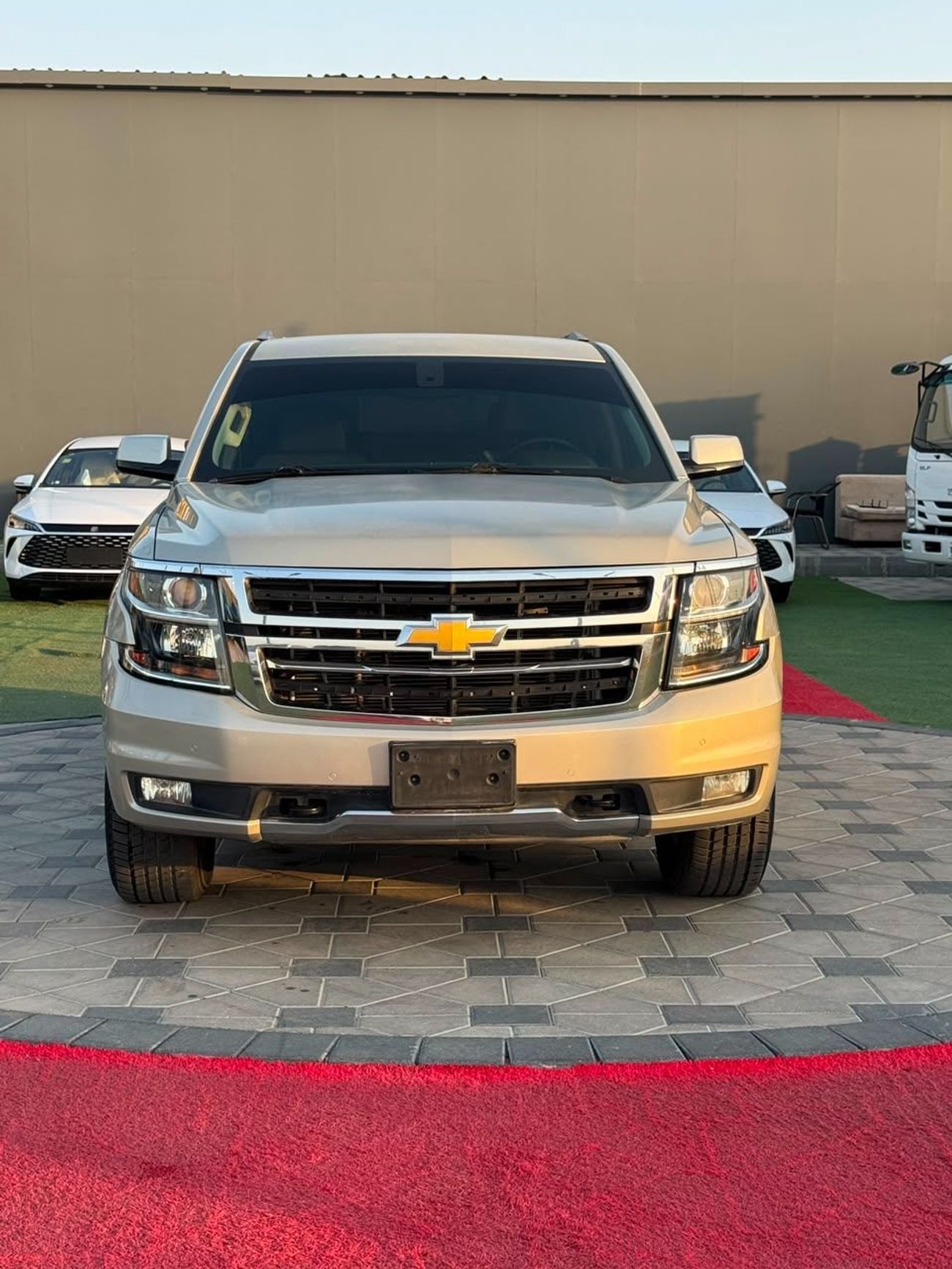 Chevrolet Tahoe 2015 — DubiCars