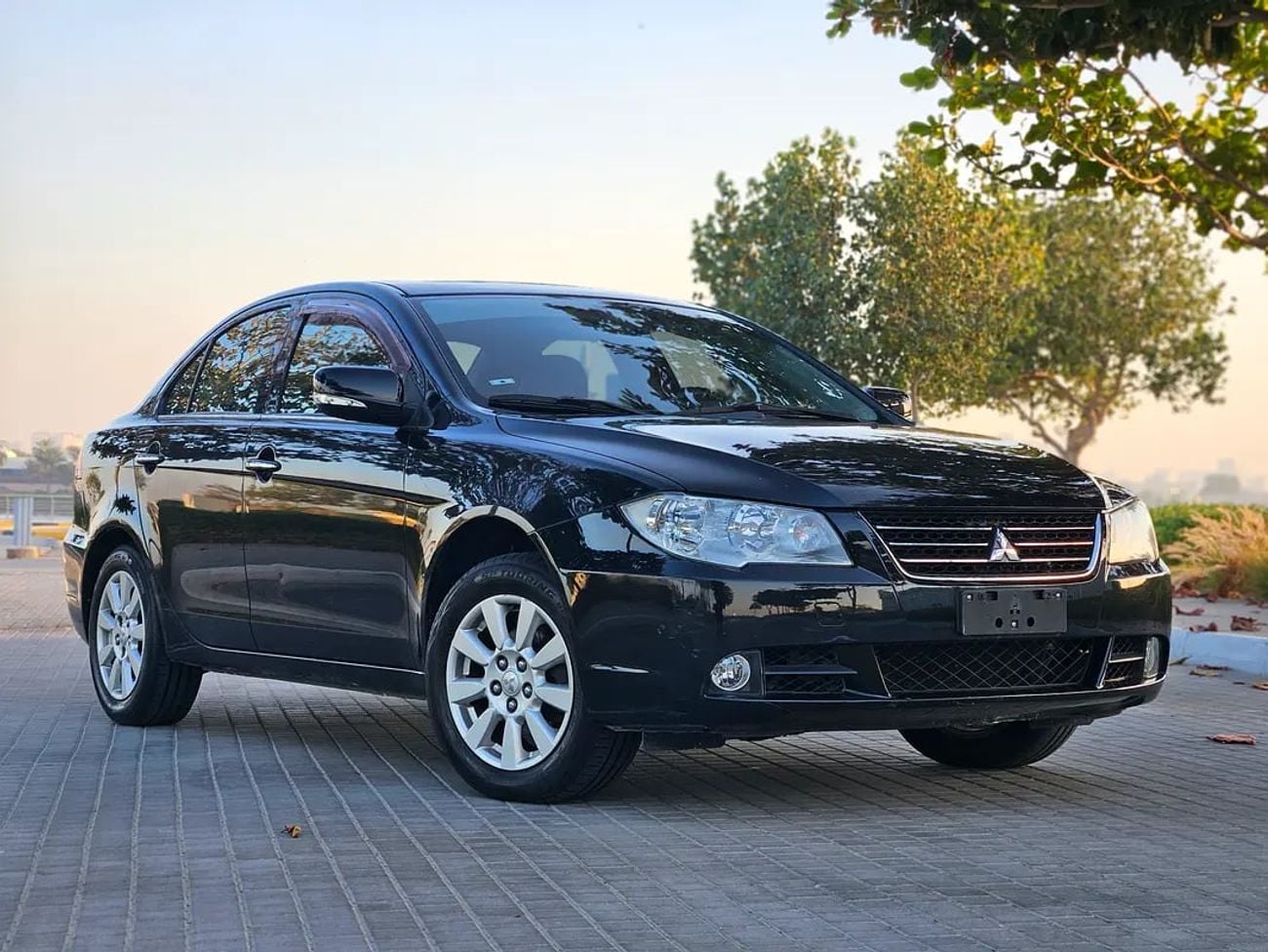 Mitsubishi Lancer 2010 — DubiCars