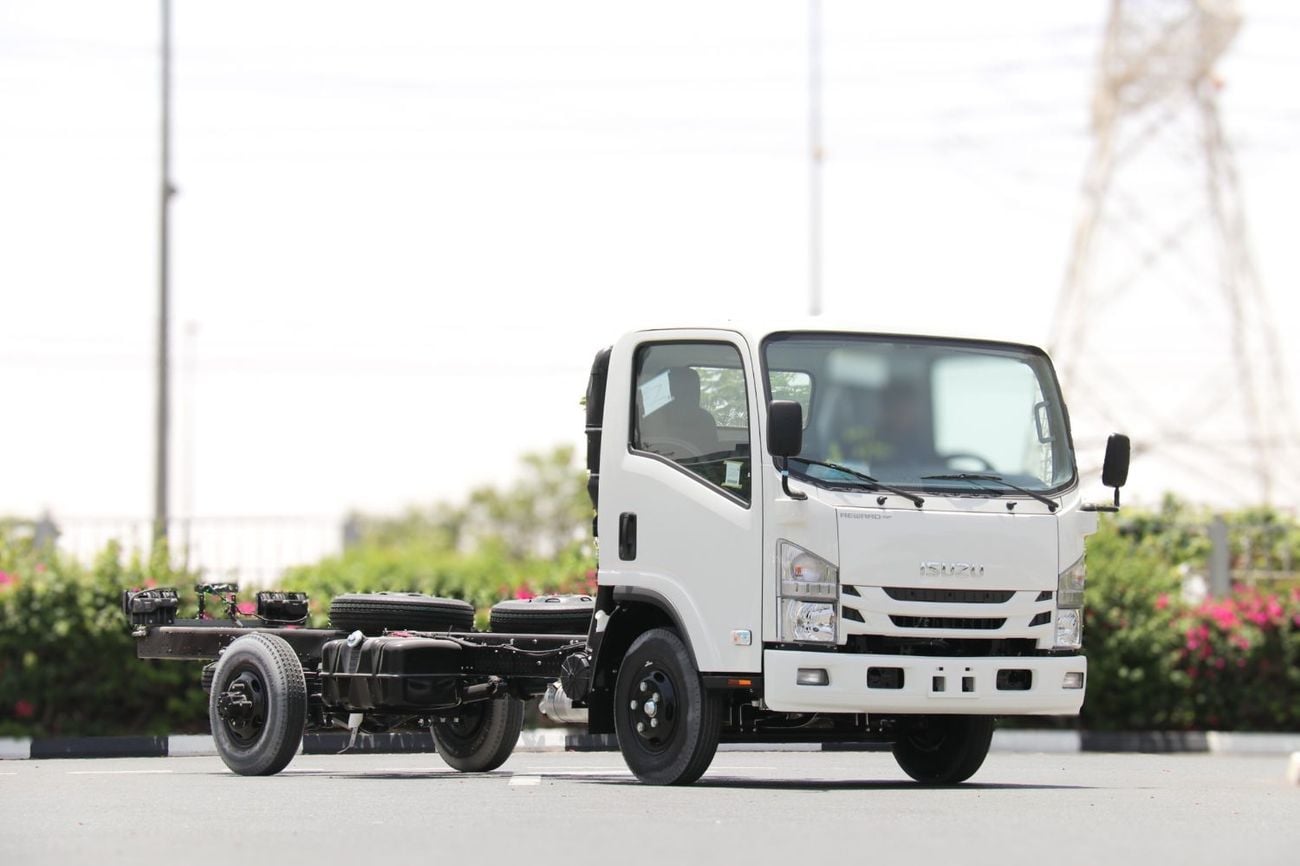 Isuzu Npr 2025 — DubiCars
