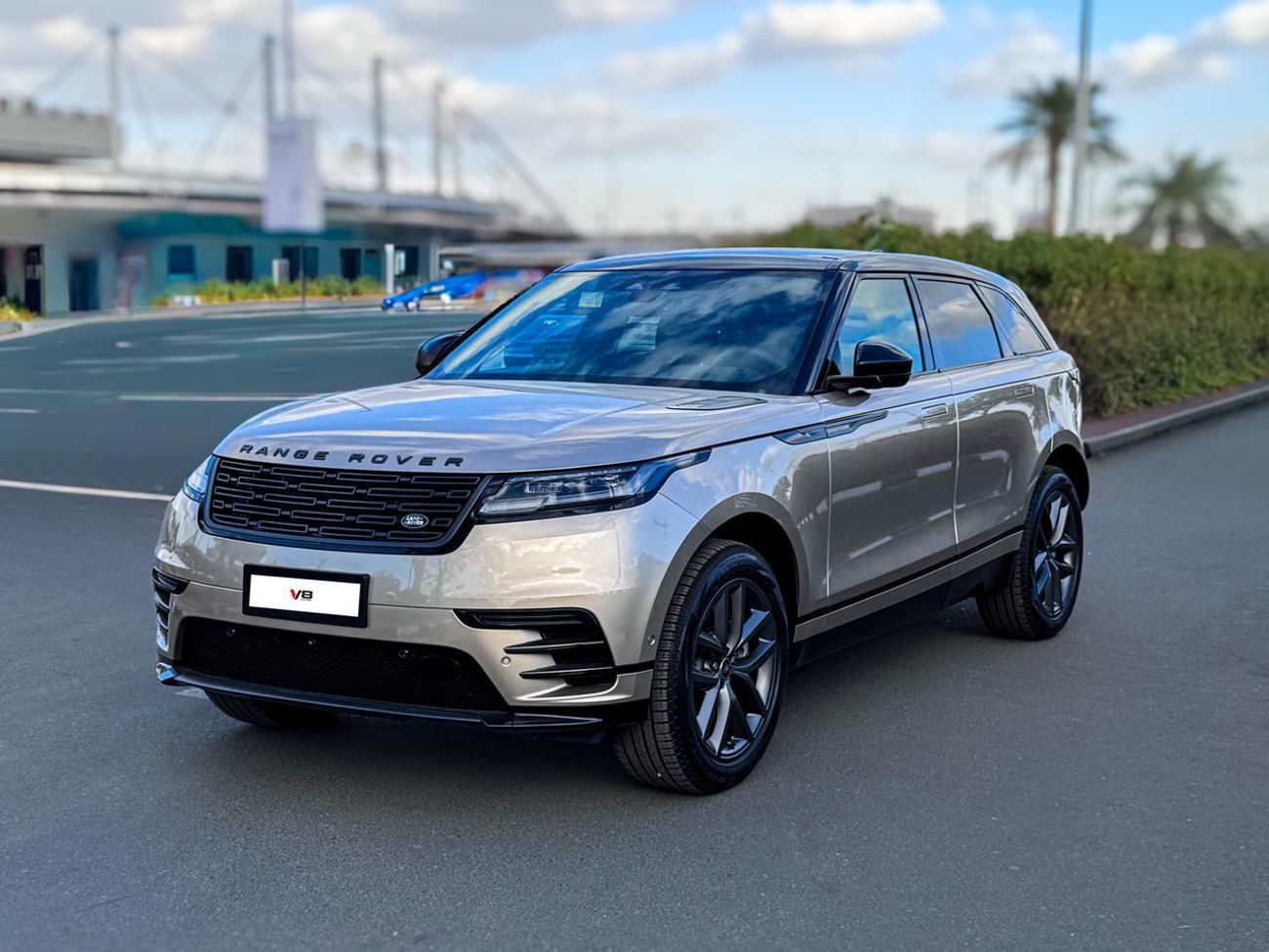 Land Rover Range Rover Velar 2026 — DubiCars