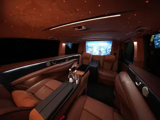 مرسيدس بنز V Class 2026