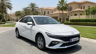 Hyundai Elantra 2024 — DubiCars