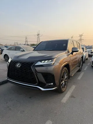 لكزس LX 600 F Sport 2025