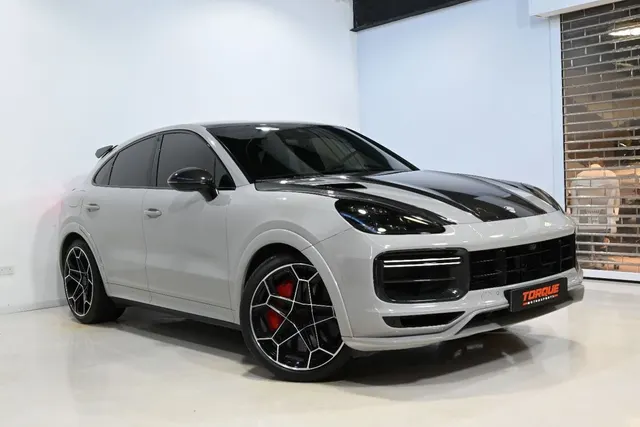 Porsche Cayenne Turbo 2022