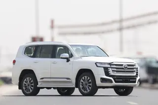 Toyota Land Cruiser VX 2026