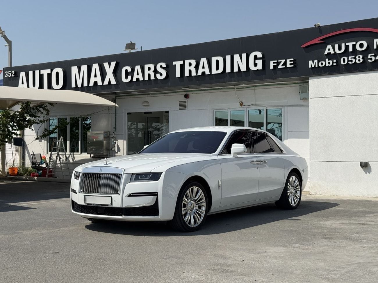 Rolls-Royce Ghost 2022 — DubiCars