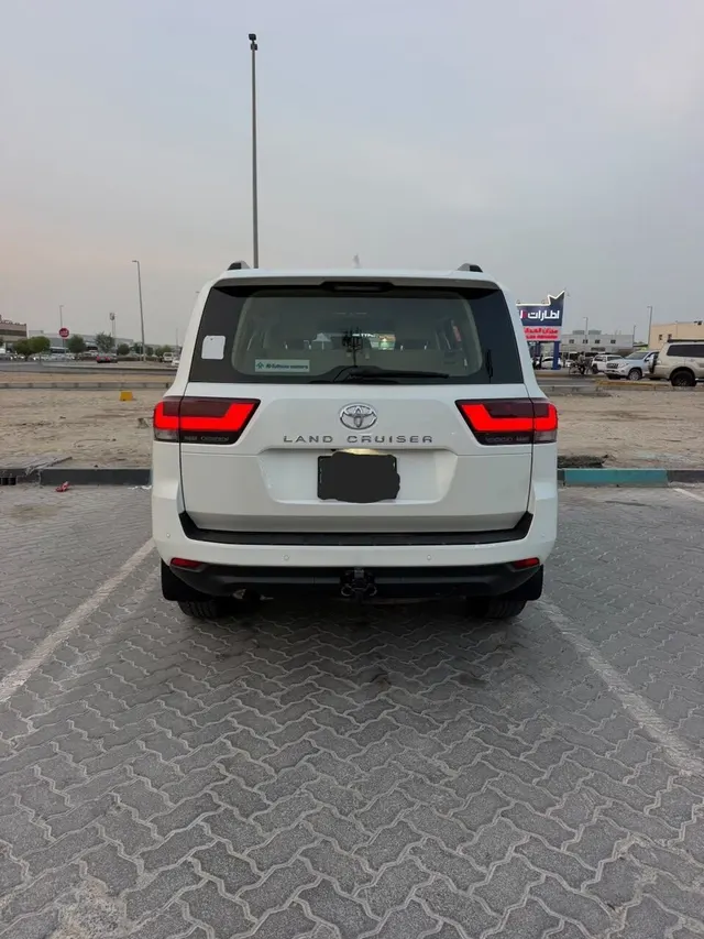 Toyota Land Cruiser EXR 2025