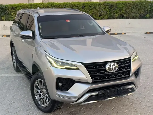 Toyota Fortuner VXR 2022