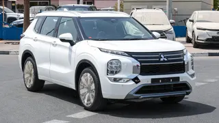 Mitsubishi Outlander 2026 — DubiCars