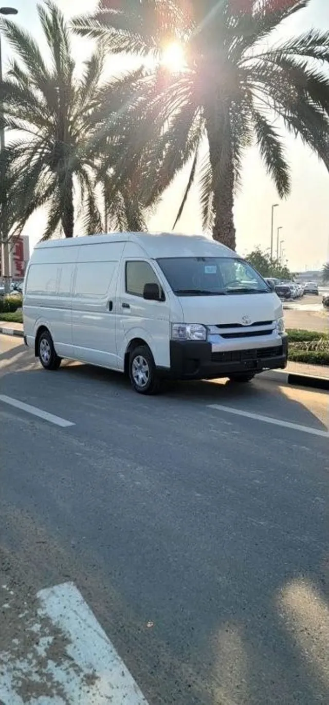 Toyota Hiace 2024