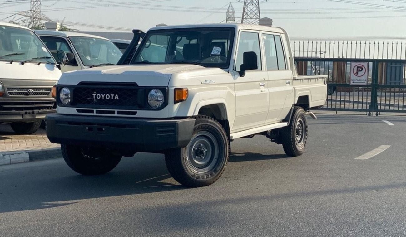 Toyota Land Cruiser Pickup 2025 — DubiCars