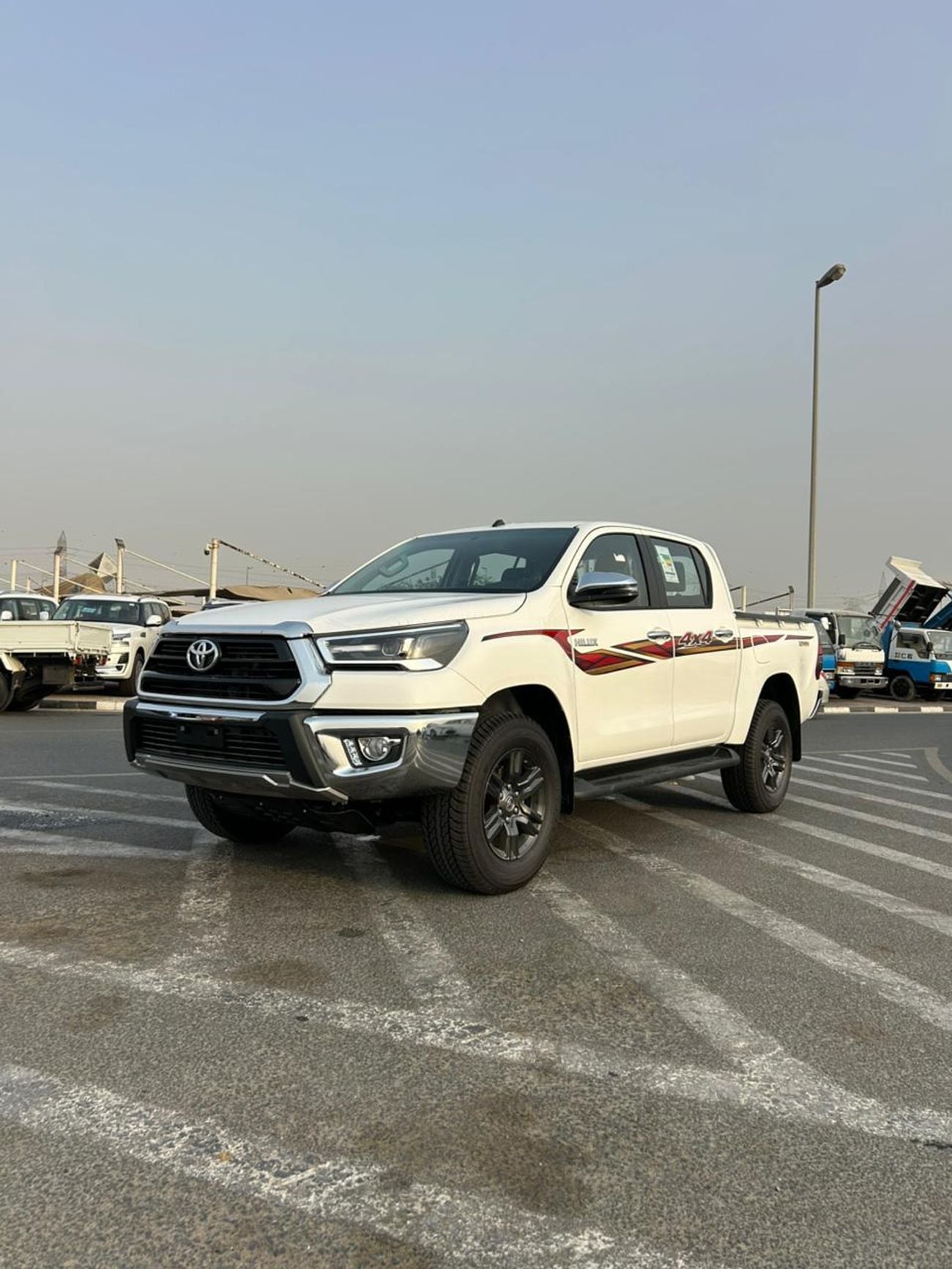 Toyota Hilux GLX 2025 — DubiCars