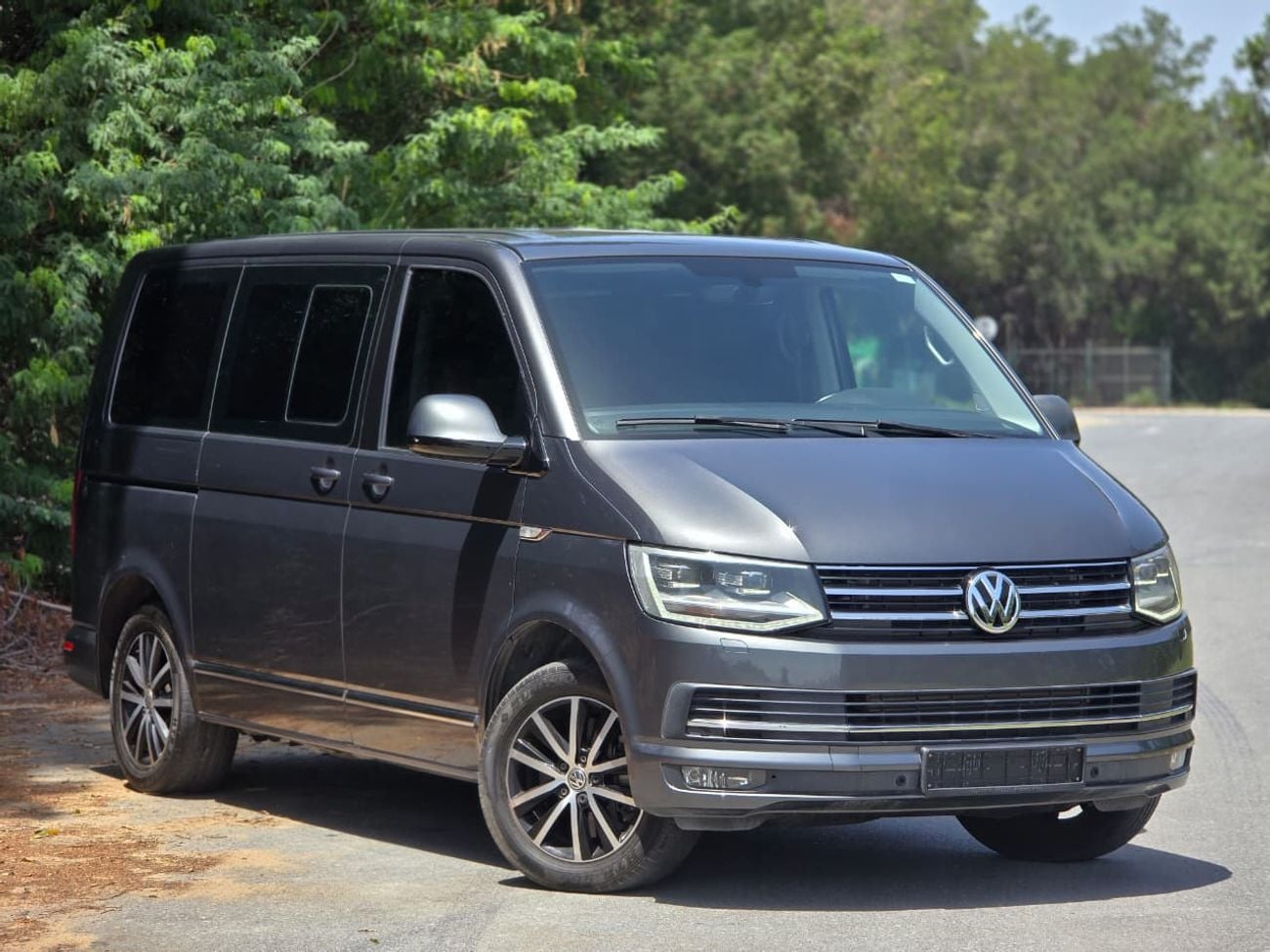 Volkswagen Multivan 2019 — DubiCars