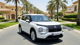 Mitsubishi Outlander 2023 — DubiCars