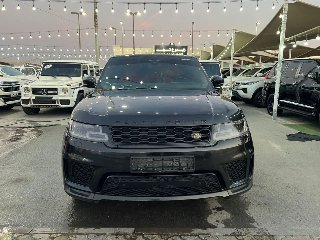 Land Rover Range Rover HSE 2018 — DubiCars