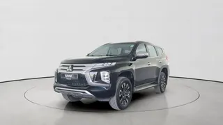 Mitsubishi Montero Sport 2023 — DubiCars