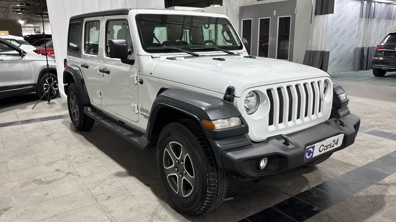 Jeep Wrangler 2021 — DubiCars
