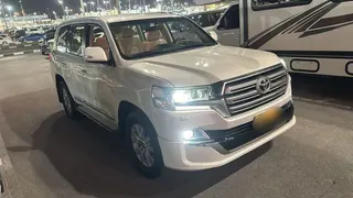تويوتا لاند كروزر GXR 2021