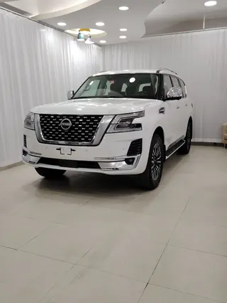 Nissan Patrol Platinum 2023