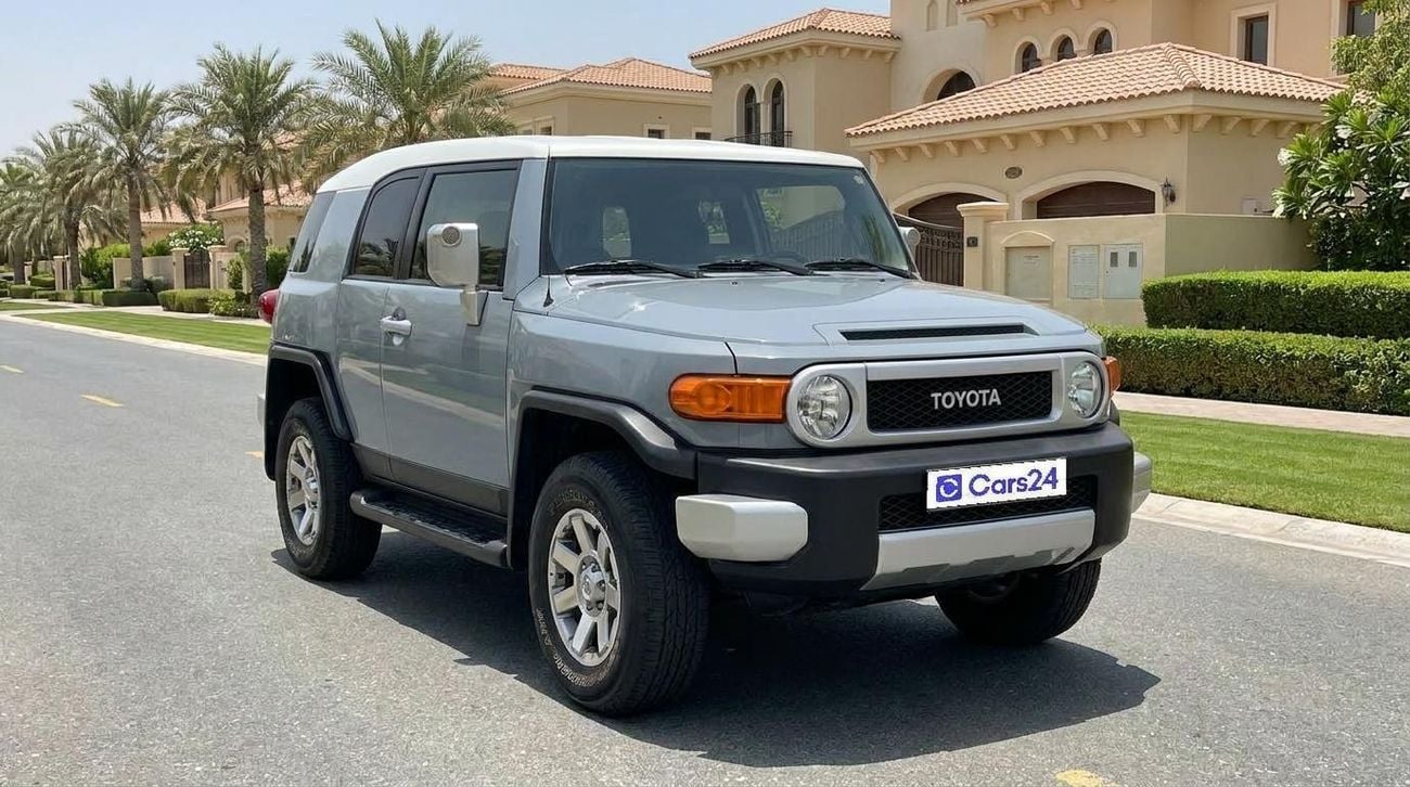 Toyota FJ Cruiser 2021 — DubiCars