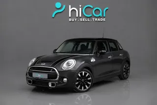Mini Cooper 2018 — DubiCars