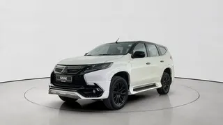 Mitsubishi Montero Sport 2019 — DubiCars