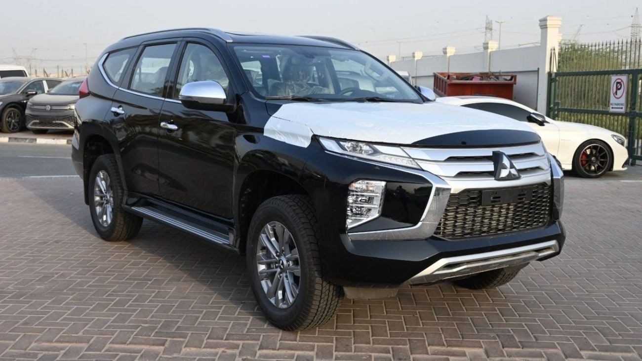 Mitsubishi Pajero Sport 2023 — DubiCars
