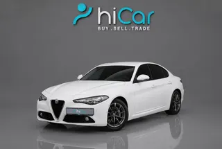 Alfa Romeo Giulia 2019 — DubiCars