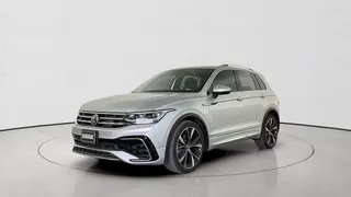 Volkswagen Tiguan 2023 — DubiCars