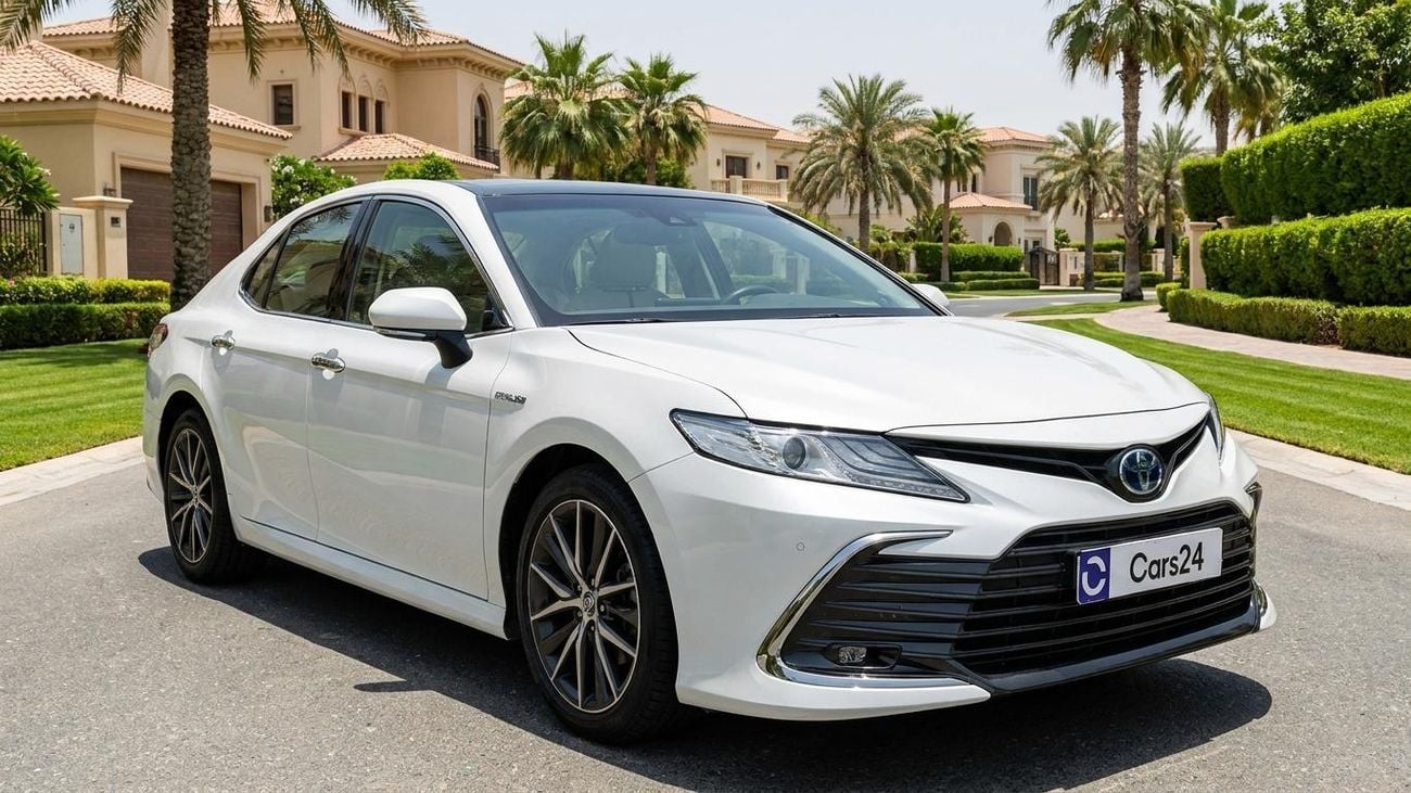 Toyota Camry 2022 — DubiCars