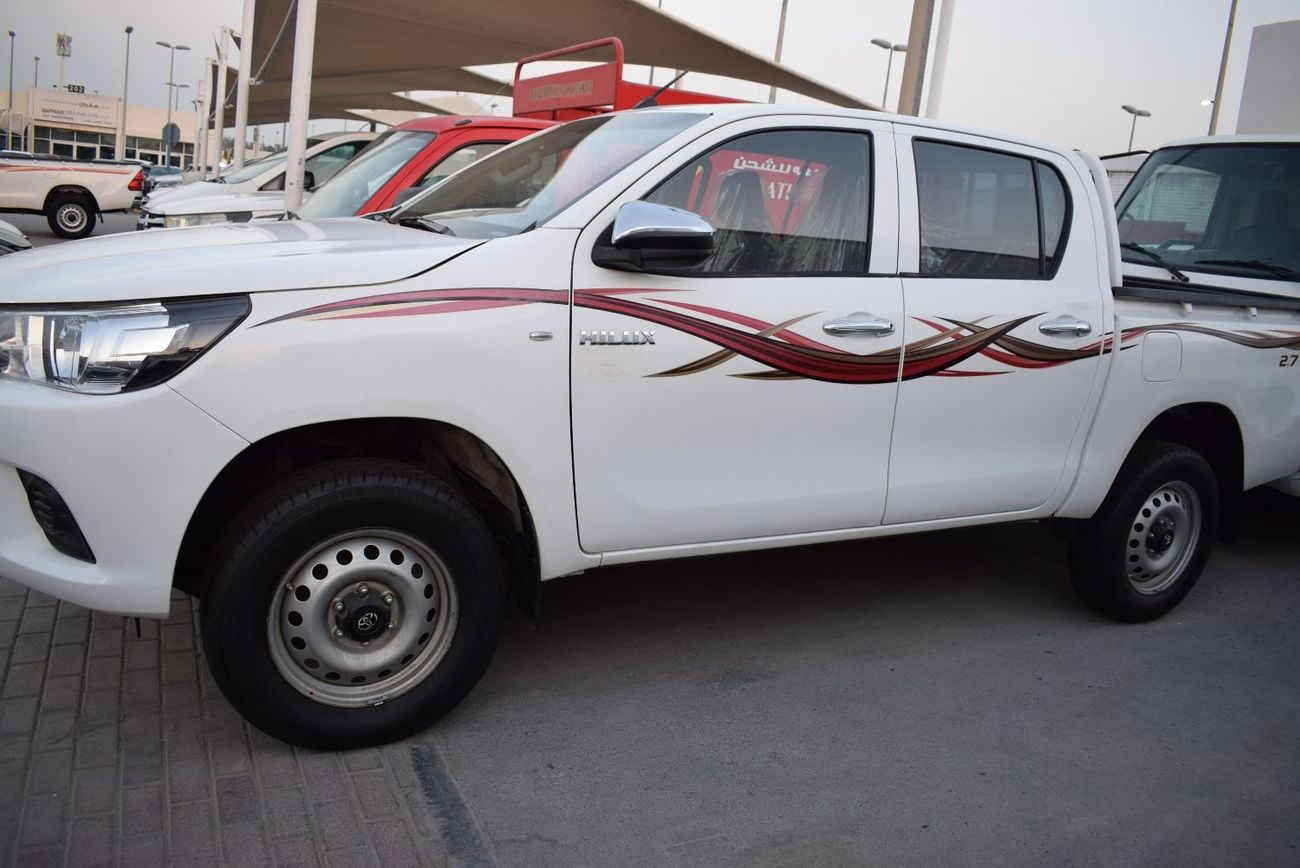Toyota Hilux 2021 — DubiCars