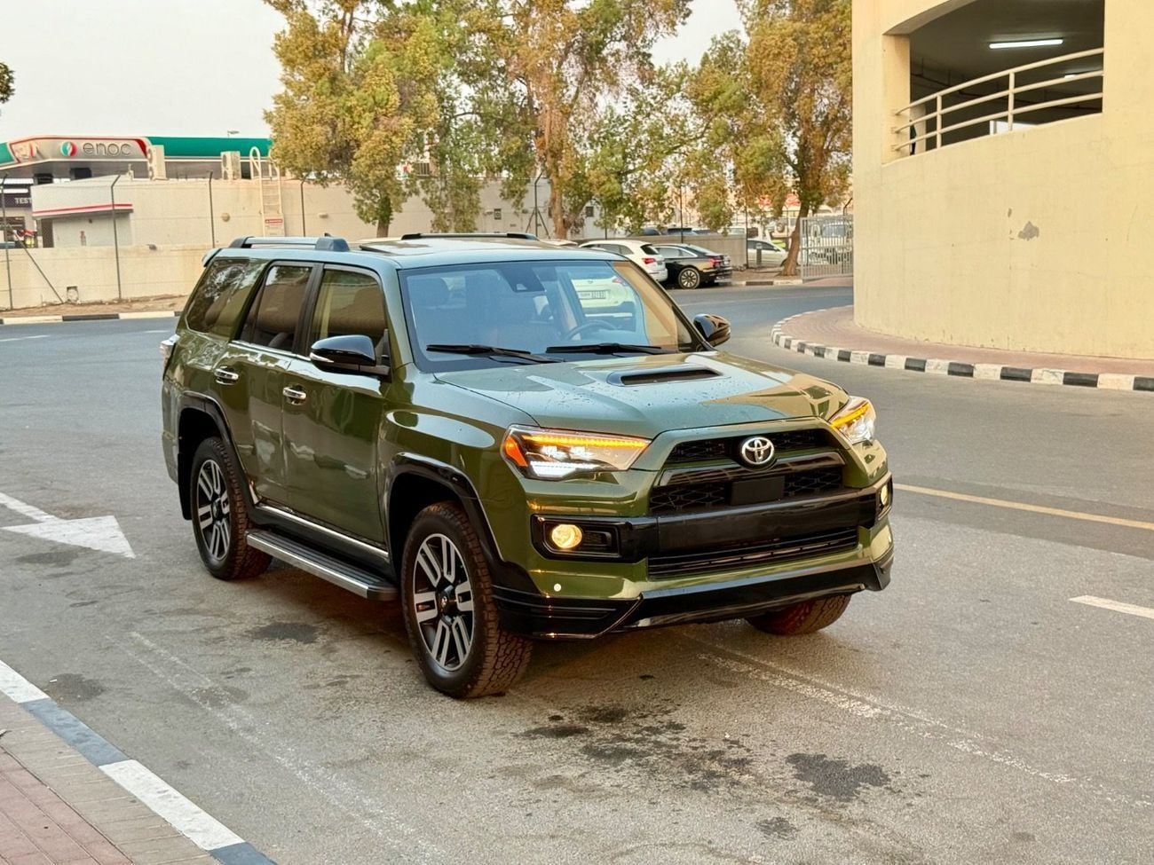 Toyota 4RUNNER Limited 2021 — DubiCars